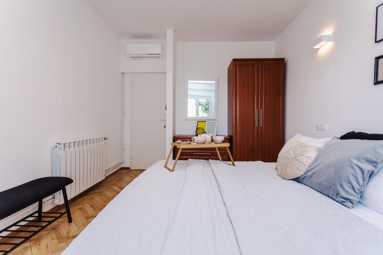 San Francis Apartment Хвар Екстериор снимка