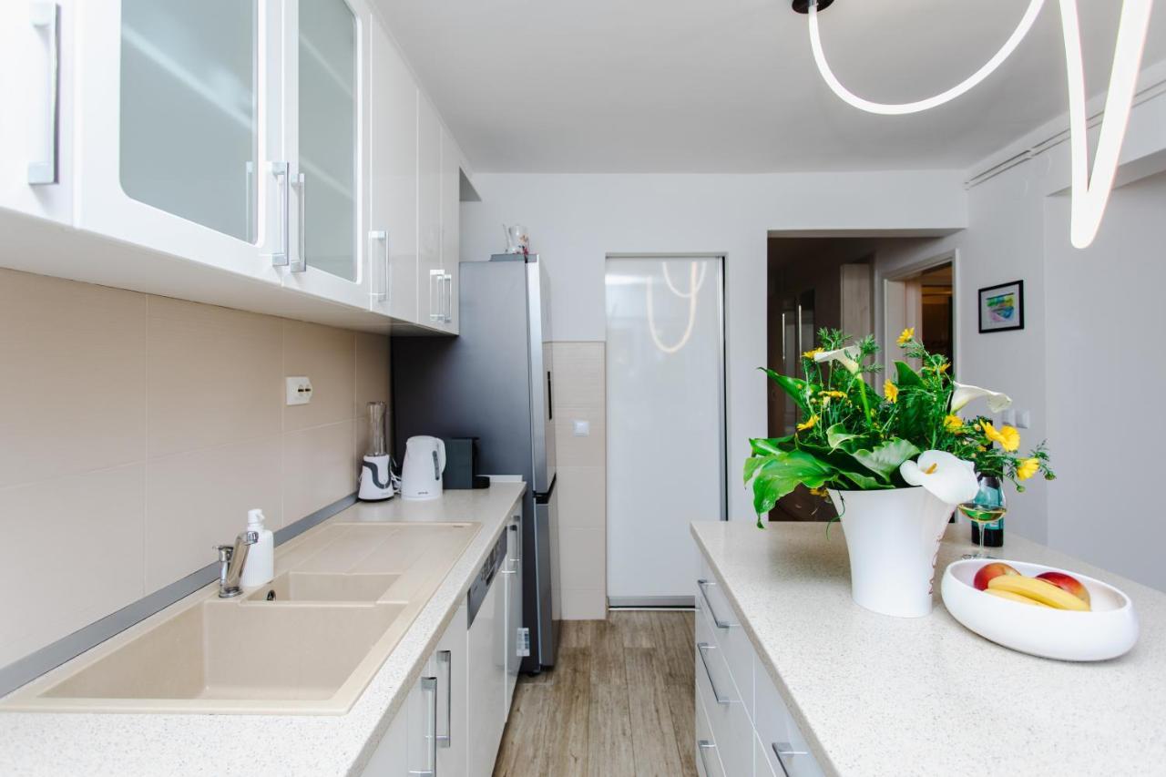 San Francis Apartment Хвар Екстериор снимка
