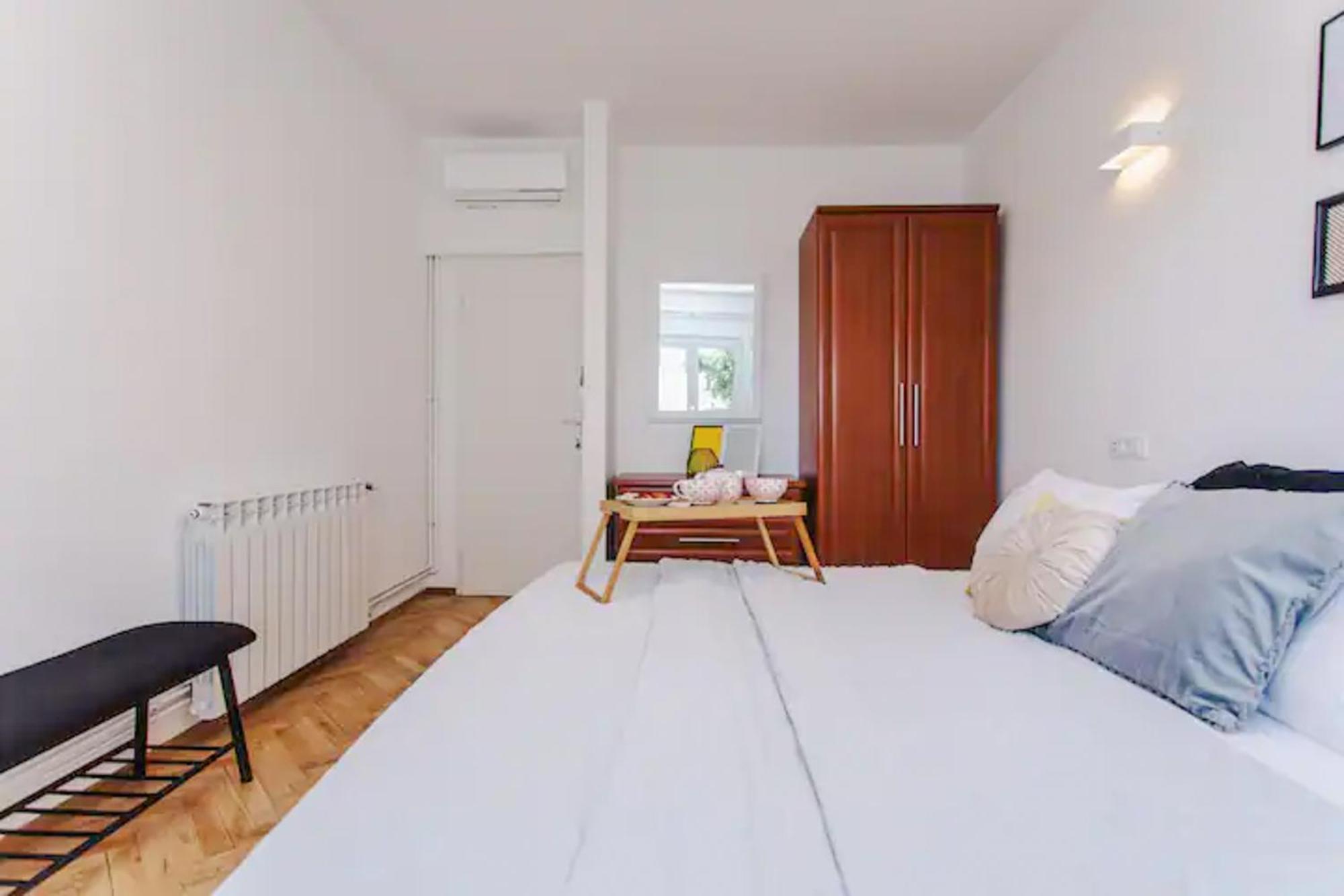 San Francis Apartment Хвар Екстериор снимка